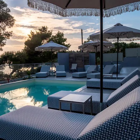 Inn Casa Bloo Adults Only Elia Nikitis