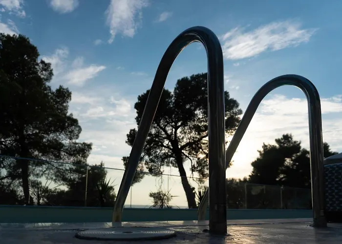 Casa Bloo Adults Only אליה