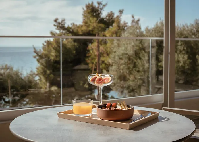 Casa Bloo Adults Only אליה