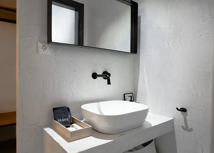 Casa Bloo Adults Only אורחן אליה