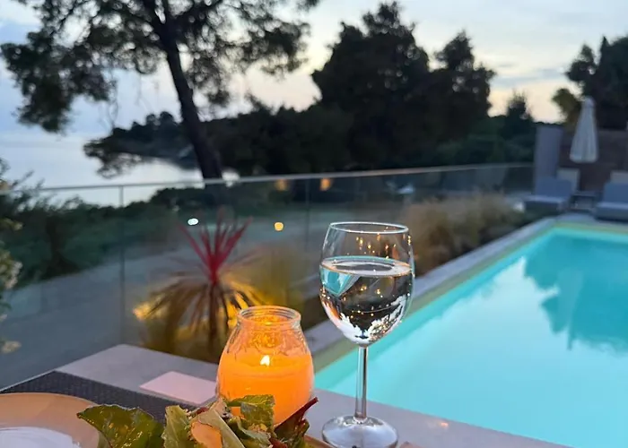 Casa Bloo Adults Only Estalagem Elia Nikitis