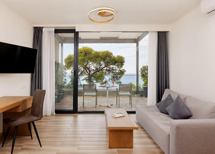 Casa Bloo Adults Only Estalagem Elia Nikitis