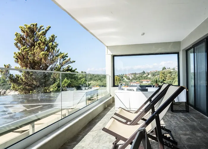 Casa Bloo Adults Only 4* Elia Nikitis
